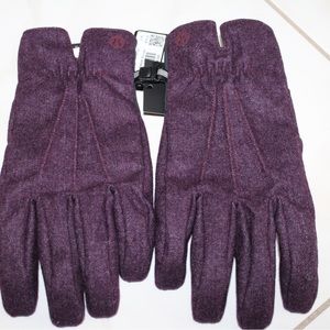 New Lululemon City Keeper Gloves Purple Black (HTGT) *Fleece Lined Size L / XL